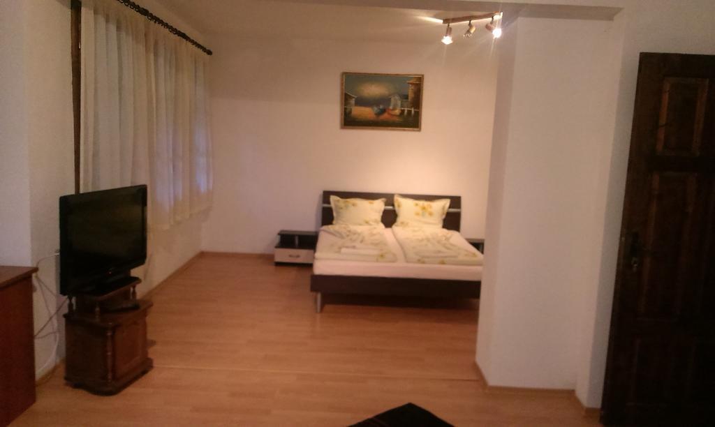 Villa Nasco Aranyhomok Szoba fotó